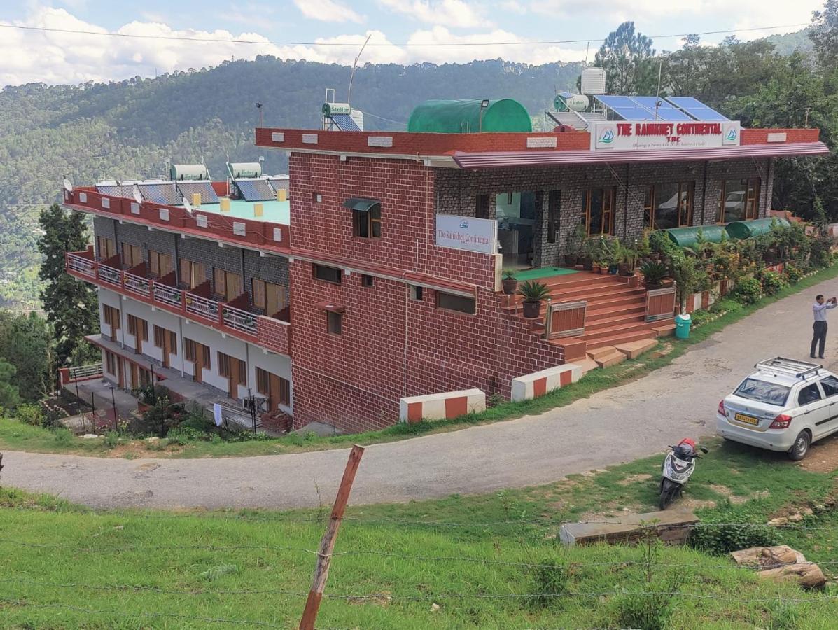 Отель The Ranikhet Continental Экстерьер фото